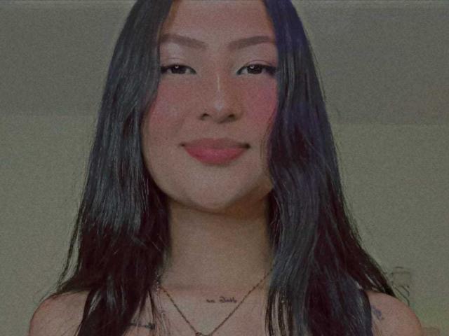 MiiaSwans - Live porn &amp; sex cam - 21351970