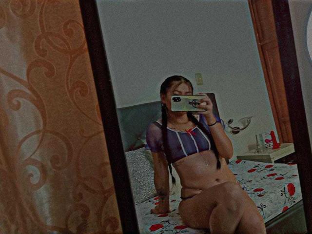 MiiaSwans - 라이브 포르노 &amp; 섹스 캠 - 21352006