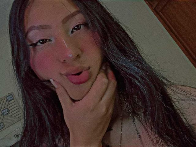 MiiaSwans - Camera khiêu dâm &amp; quyến rũ trực tiếp - 21352250