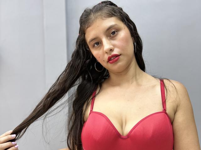 MadissonFontaine - Live porn &amp; sex cam - 21353750