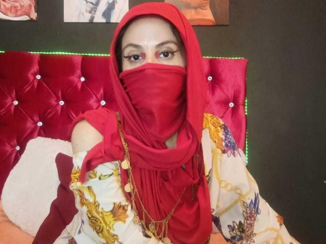 LailaIsa - Live Sex Cam - 21353974