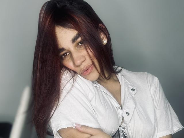 AlinaDemi - Live porn &amp; sex cam - 21354782