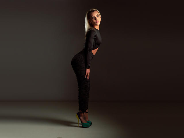 LaurelWalton - сексуальная веб-камера в реальном времени - 21355842