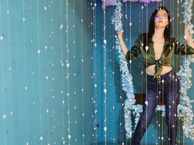 AlanaMoneth - Camera khiêu dâm &amp; quyến rũ trực tiếp - 21357466