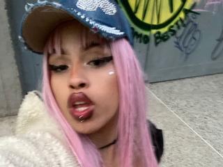 RadiantRoxys - Live porn &amp; sex cam - 21363146