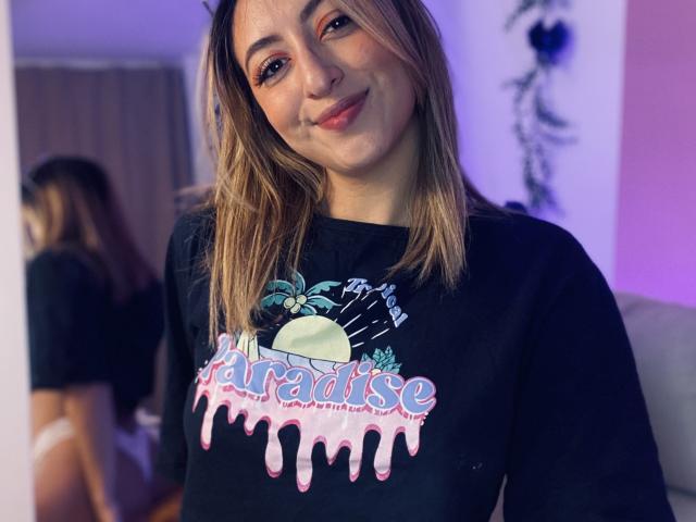 SabrinaaMontana - Live porn &amp; sex cam - 21367182