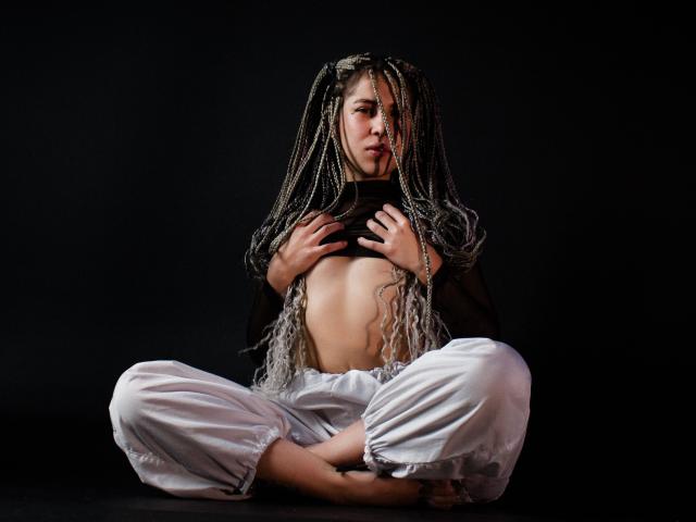 HellenK - Live Sex Cam - 21367610