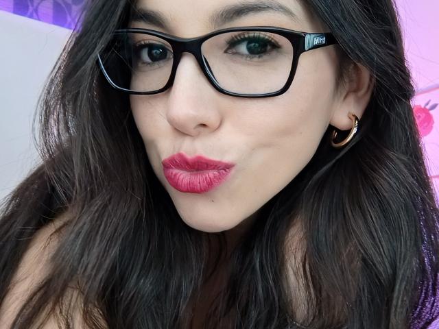 MiaReed - Live porn &amp; sex cam - 21372146