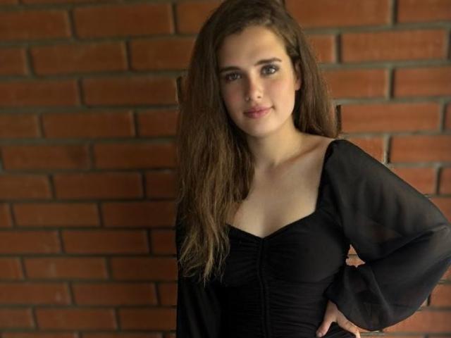 CarolineHott69 - Live porn &amp; sex cam - 21374066