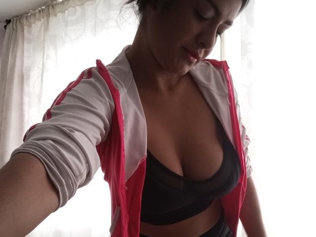 ArianithaXox - Live porn &amp; sex cam - 21375526