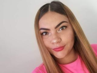AidaWilliam - Live porn &amp; sex cam - 21379870