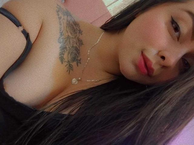 MelanyLaine - Live porn &amp; sex cam - 21380338
