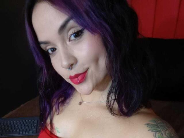 CharlotteScott69 - Sexe cam en vivo - 21389622