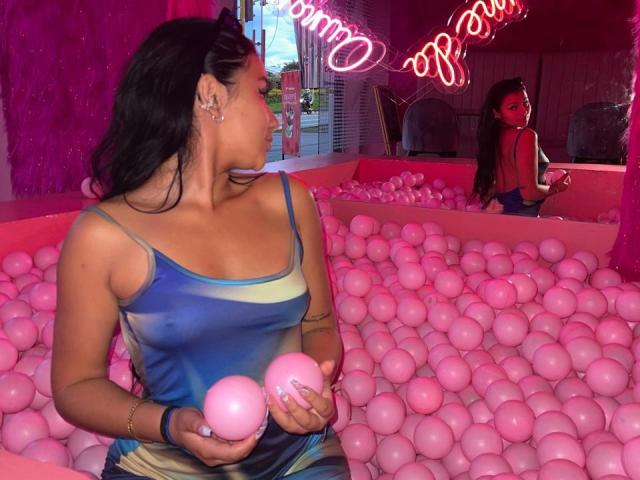 AlessiaFerry - Camera khiêu dâm &amp; quyến rũ trực tiếp - 21390202