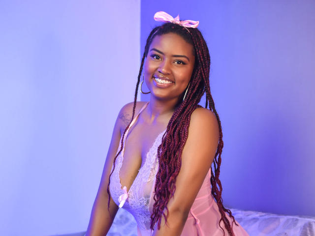 CindyRousse - Live sex cam - 21392870