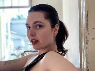 ChicDiva - Live porn &amp; sex cam - 21393206