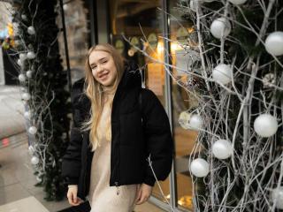 LauraHlot - Live porn &amp; sex cam - 21393502