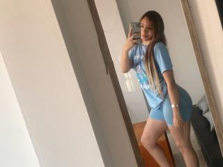 MajoGomez - Camera khiêu dâm &amp; quyến rũ trực tiếp - 21395454