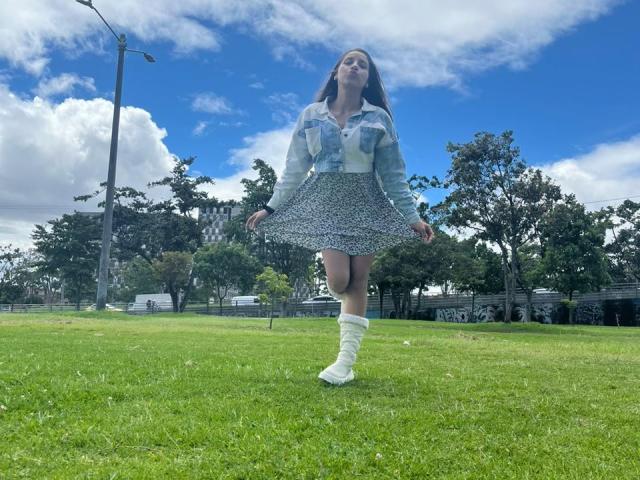 PaulettSmith - Live porn &amp; sex cam - 21403534