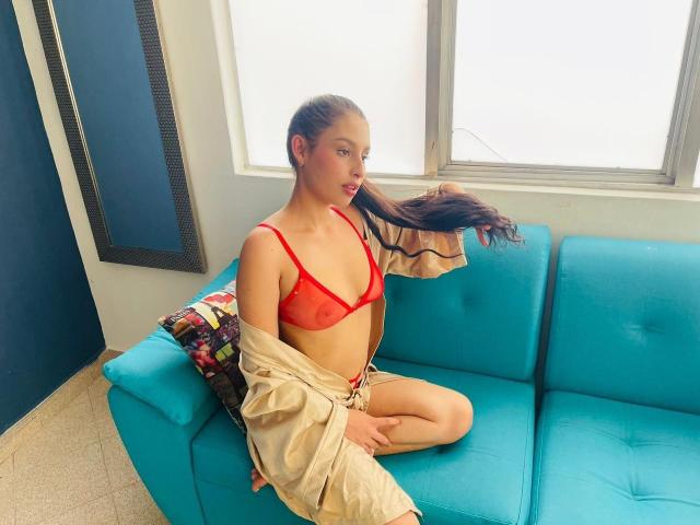 SophieSmit - Live porn &amp; sex cam - 21404698