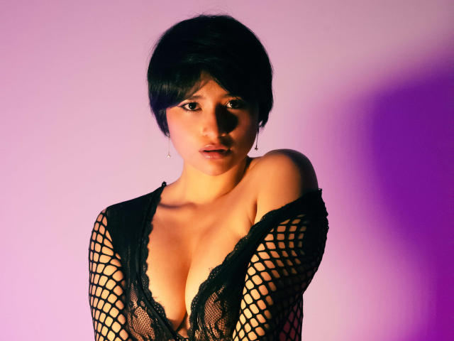 MiaLeblanc - Live sex cam - 21406166