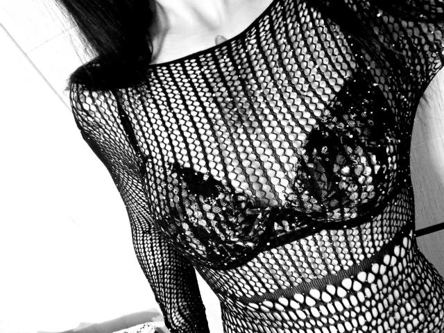 Hermine69 - Live sexe cam - 21407342
