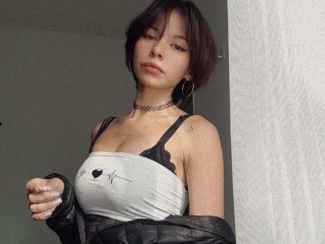 TattyWilson - Sexe cam en vivo - 21408054