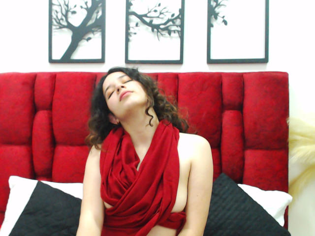 VenusCream - Live porn &amp; sex cam - 21409650