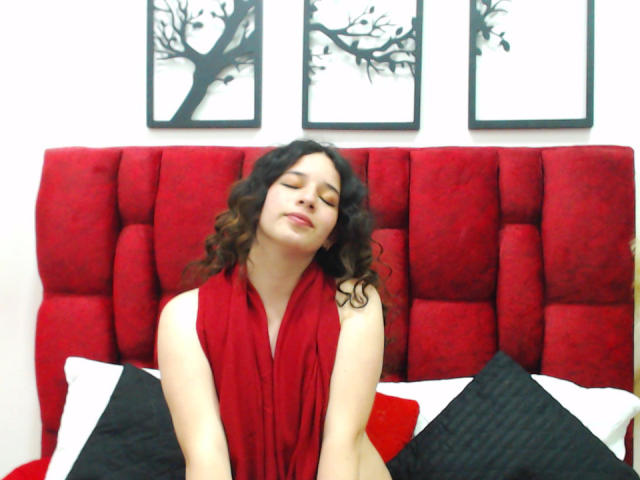 VenusCream - פורנו בשידור חי ומצלמת סקס - 21409738