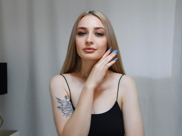 MilanaAnson - Live porno og sexkamera - 21418402