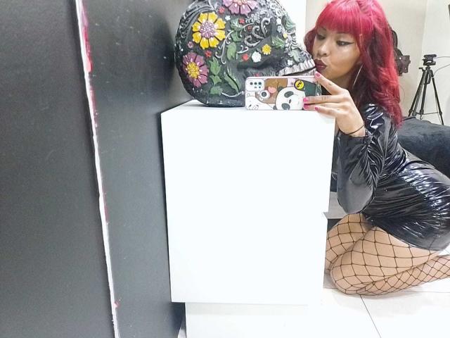 CinthiaForst - Live sex cam - 21419178