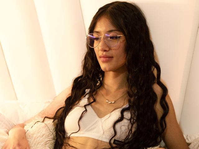 EvangeelinHills - Live porn &amp; sex cam - 21421382