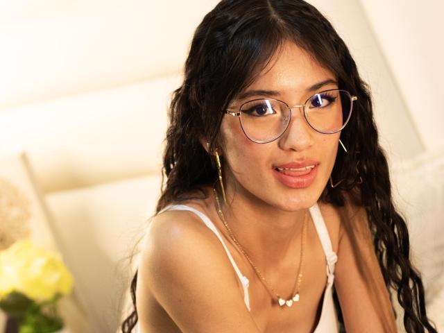 EvangeelinHills - Live porn &amp; sex cam - 21421398