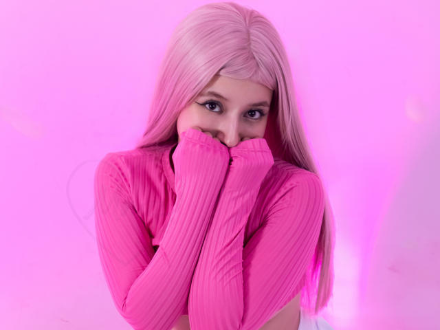 EmmyBlake - Live porn &amp; sex cam - 21421734