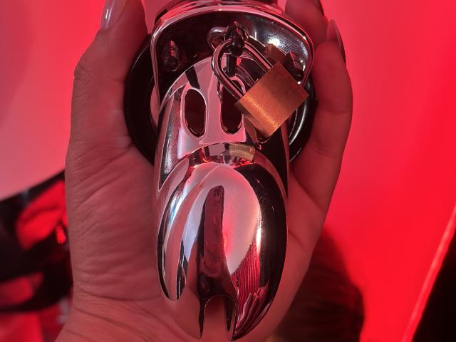 SaraRogers - Live porn &amp; sex cam - 21428514