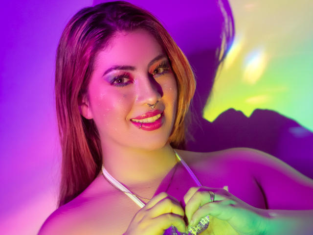 IsabellaRobertz - сексуальная веб-камера в реальном времени - 21429335