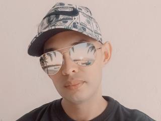 TuHombreIdeal - Live porn &amp; sex cam - 21430126