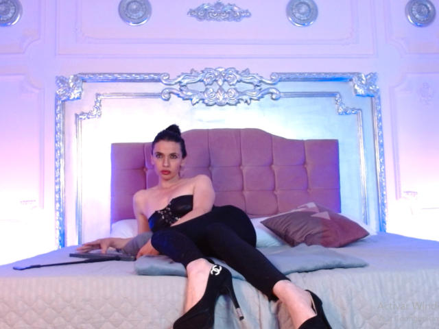 GretaLombardi - Sexe cam en vivo - 21435810