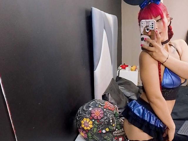 CinthiaForst - Live porn &amp; sex cam - 21440998