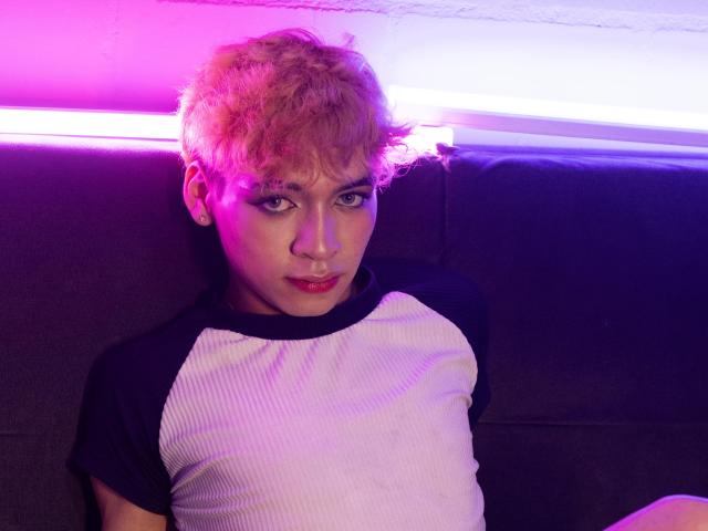 SummerLux - Live porn &amp; sex cam - 21444958