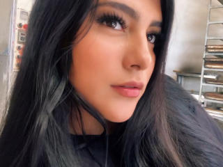 ElectraTaylor - Live porn &amp; sex cam - 21444974