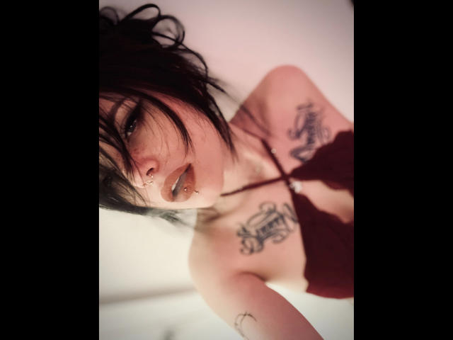 Coco1996-hot - Sexe cam en vivo - 21445938