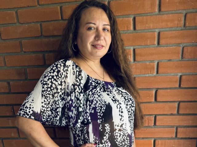 EmiliaSonk - сексуальная веб-камера в реальном времени - 21448106