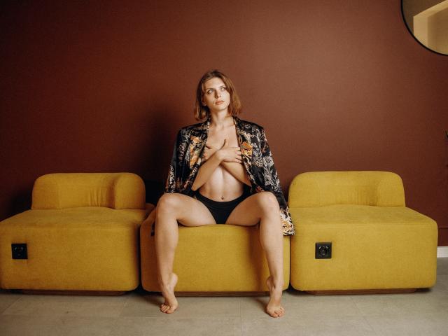 SaraSeys - Live porn &amp; sex cam - 21448954