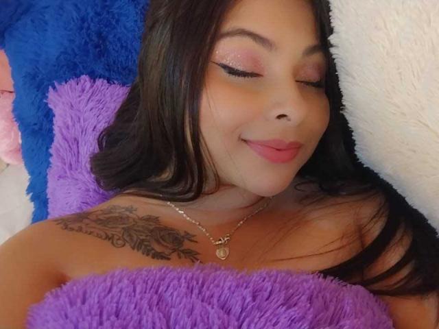 MelanyLaine - פורנו בשידור חי ומצלמת סקס - 21451158