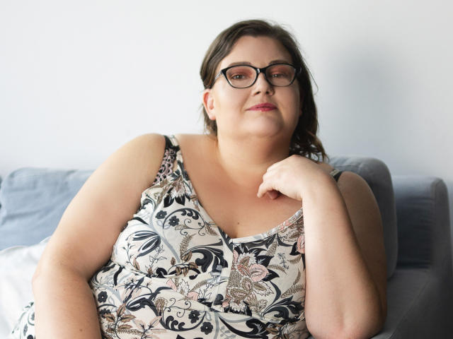 LouissaAlone - Live porn &amp; sex cam - 21452066