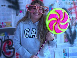 PerlaRouse - Live porn &amp; sex cam - 21452530