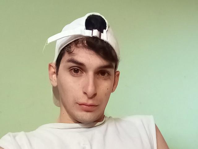 Alexxii - Élő pornó és szexkamera - 21457774