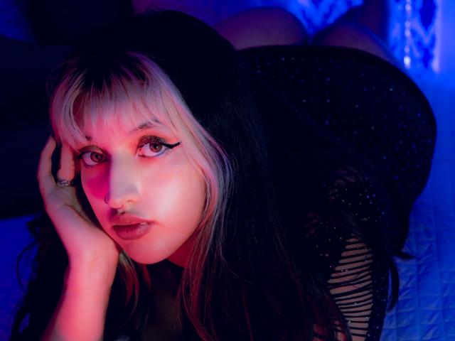 BellaBleu - Élő pornó és szexkamera - 21460250