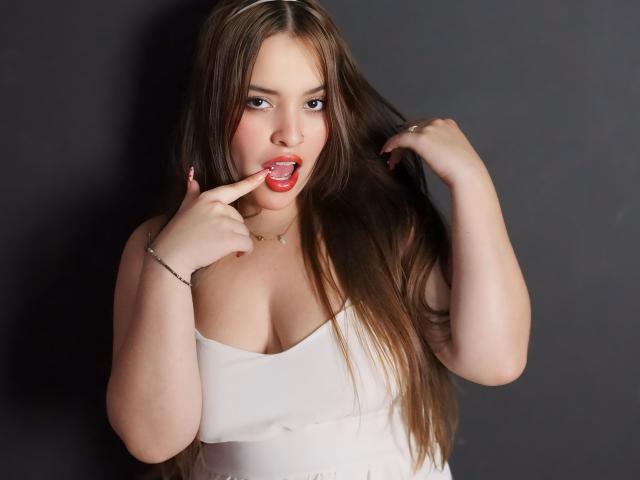 EmmaMayer - Live sex cam - 21462974